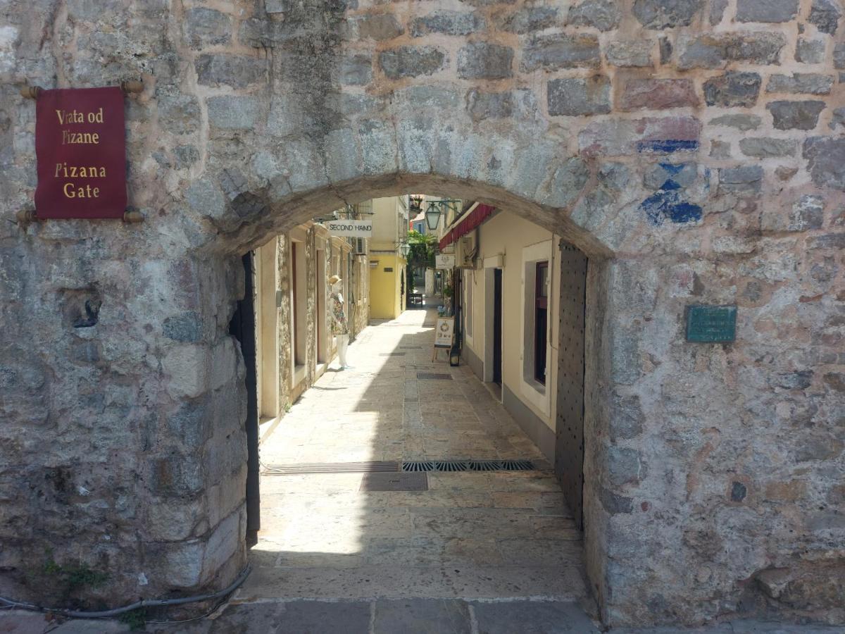 Old Town Experience - Studio Apartment Μπούντβα Εξωτερικό φωτογραφία